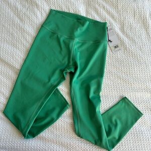 Alo Airlift 7/8 Leggings Lettuce Size L
